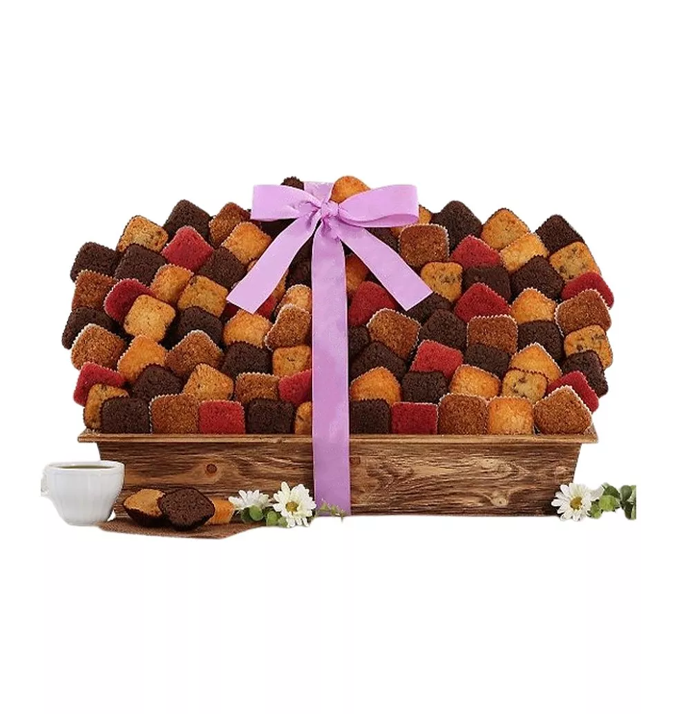 Sweet Treats Delight Basket