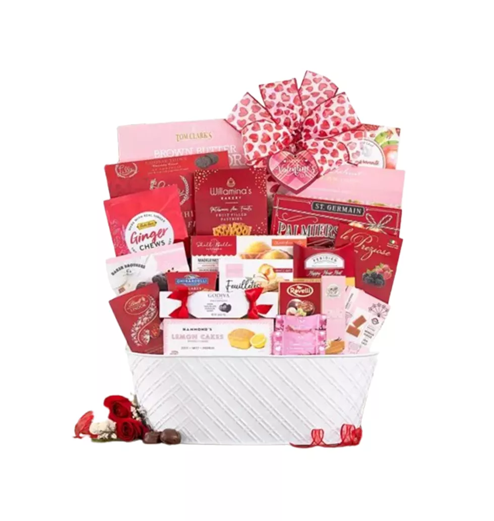 Valentine’s Day Sweet Treat Extravaganza Hamper