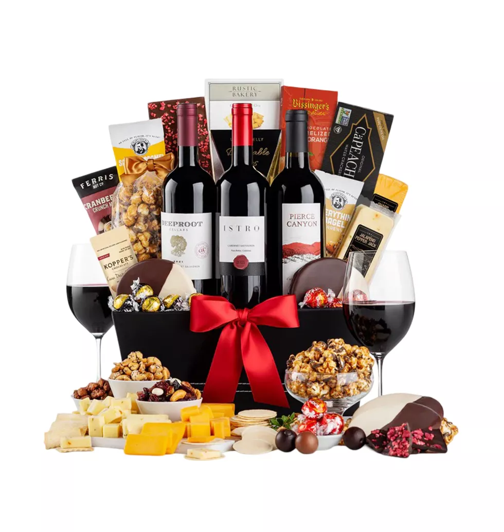 Cabernet Chocolate Cheese Snack Set